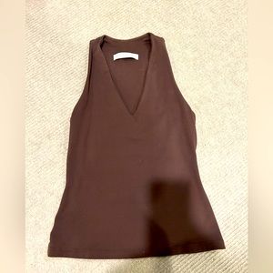 Susana Monaco chocolate V neck sleeveless fitted top, size small